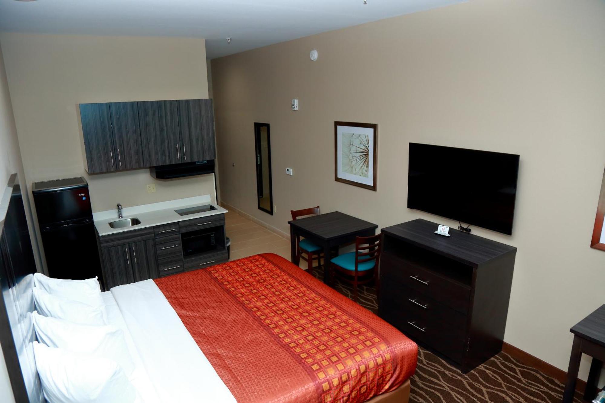 Americas Best Value Inn & Suites-Prairieville Exterior foto