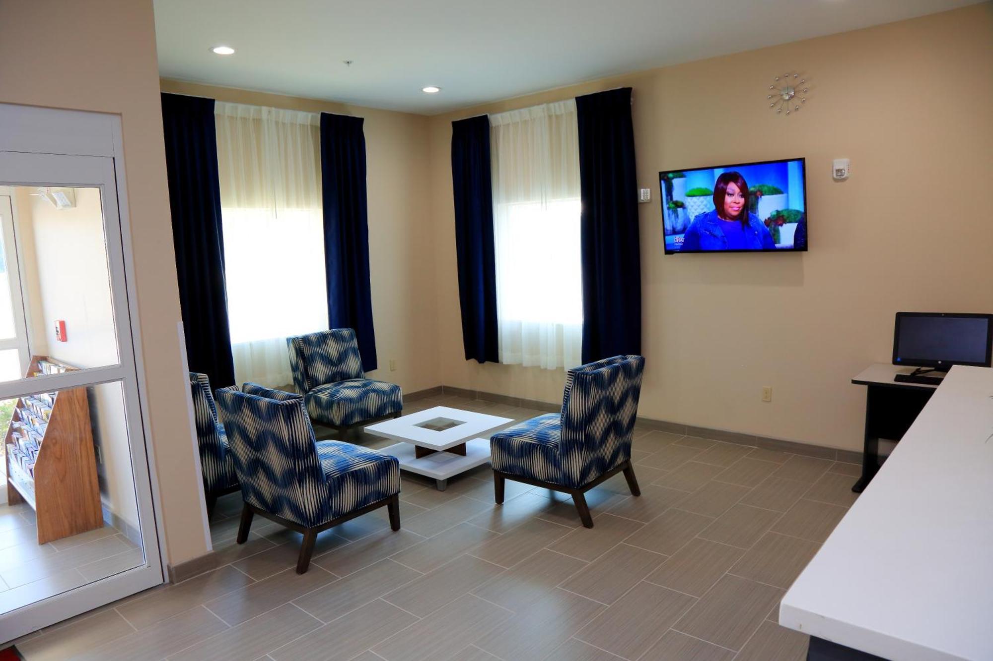 Americas Best Value Inn & Suites-Prairieville Exterior foto