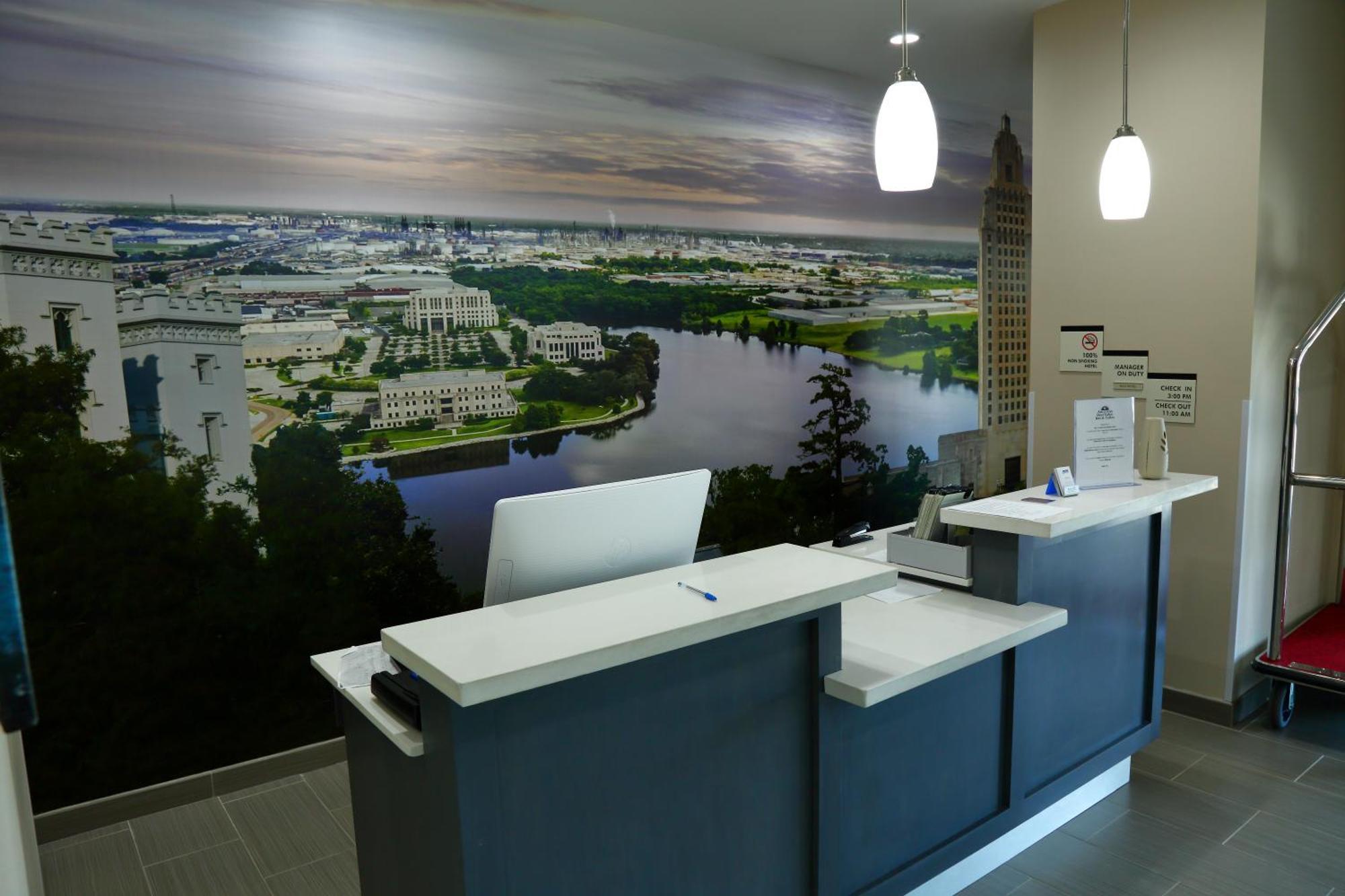 Americas Best Value Inn & Suites-Prairieville Exterior foto